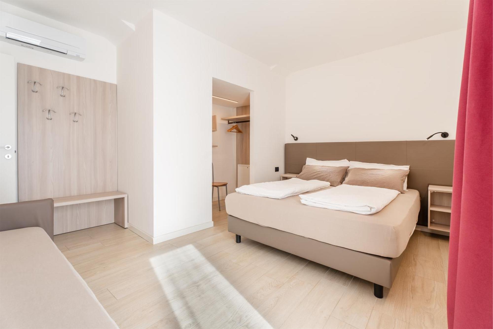 ريفا ديل غاردا Residence Villa Degli Aranci المظهر الخارجي الصورة