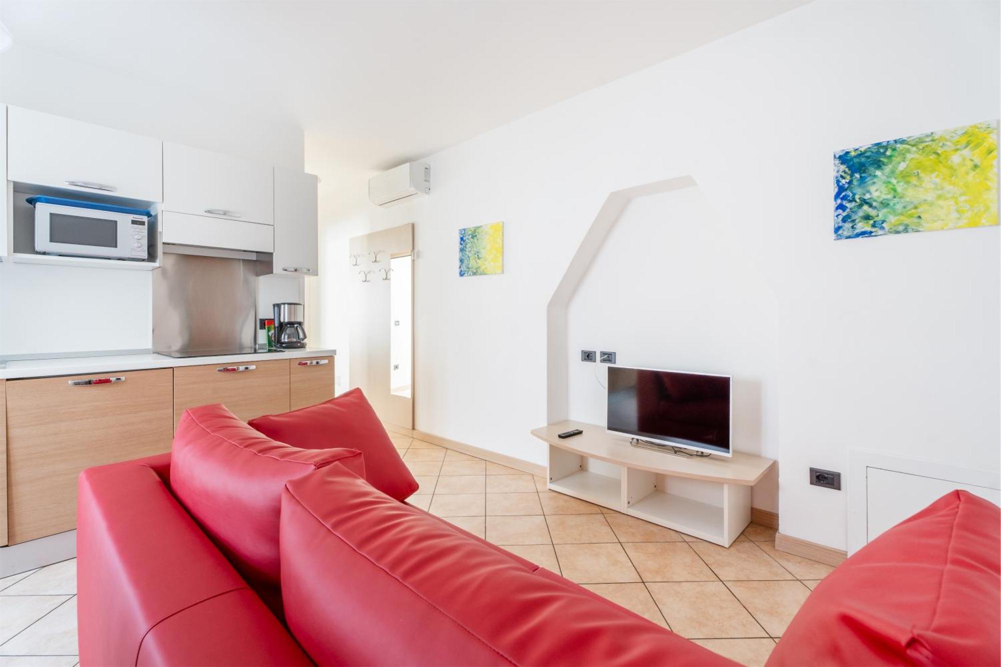 ريفا ديل غاردا Residence Villa Degli Aranci المظهر الخارجي الصورة