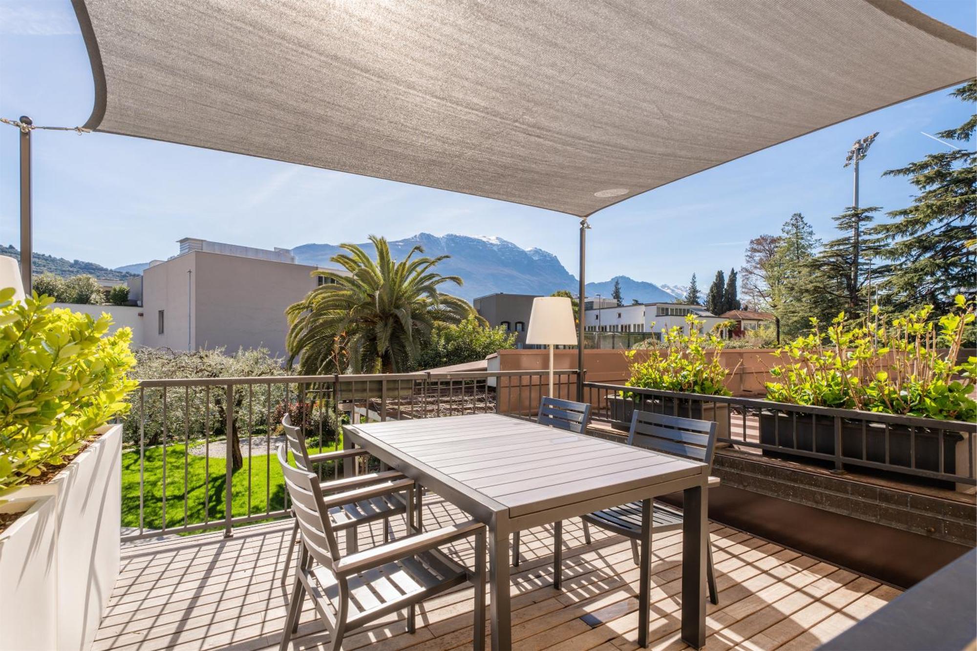ريفا ديل غاردا Residence Villa Degli Aranci المظهر الخارجي الصورة